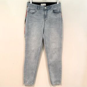 Knox Rose Light Wash Jeans Women's 8 ‎ Boho Denim Multicolored Stitching On Seam